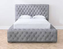 Load image into Gallery viewer, Silver Boutique Velvet Nuvol Bed